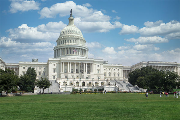 戰(zhàn)略角度分析：特斯拉利潤(rùn)暴跌71%，馬斯克嘆了口氣