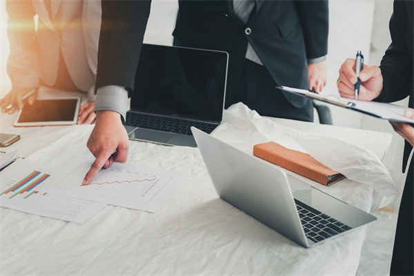 戰(zhàn)略規(guī)劃年年重做卻無(wú)效，到底缺了哪環(huán)落地邏輯？