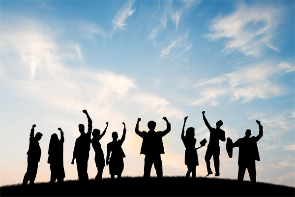 目標(biāo)年年改，是環(huán)境變太快還是規(guī)劃沒抓底層邏輯？